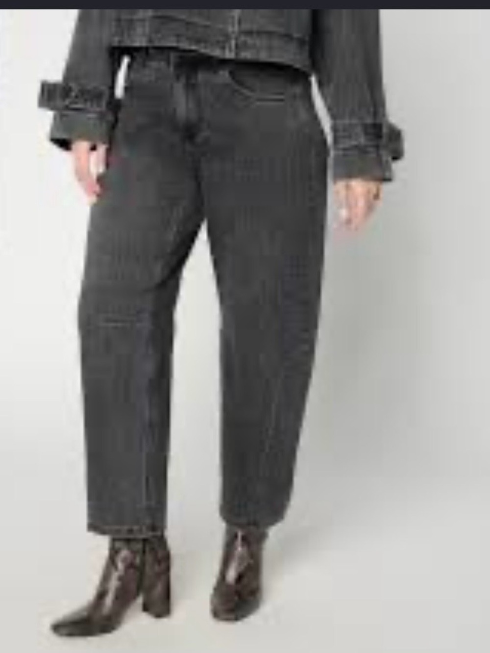 Women's Charcoal High-Rise Barrel Jeans
